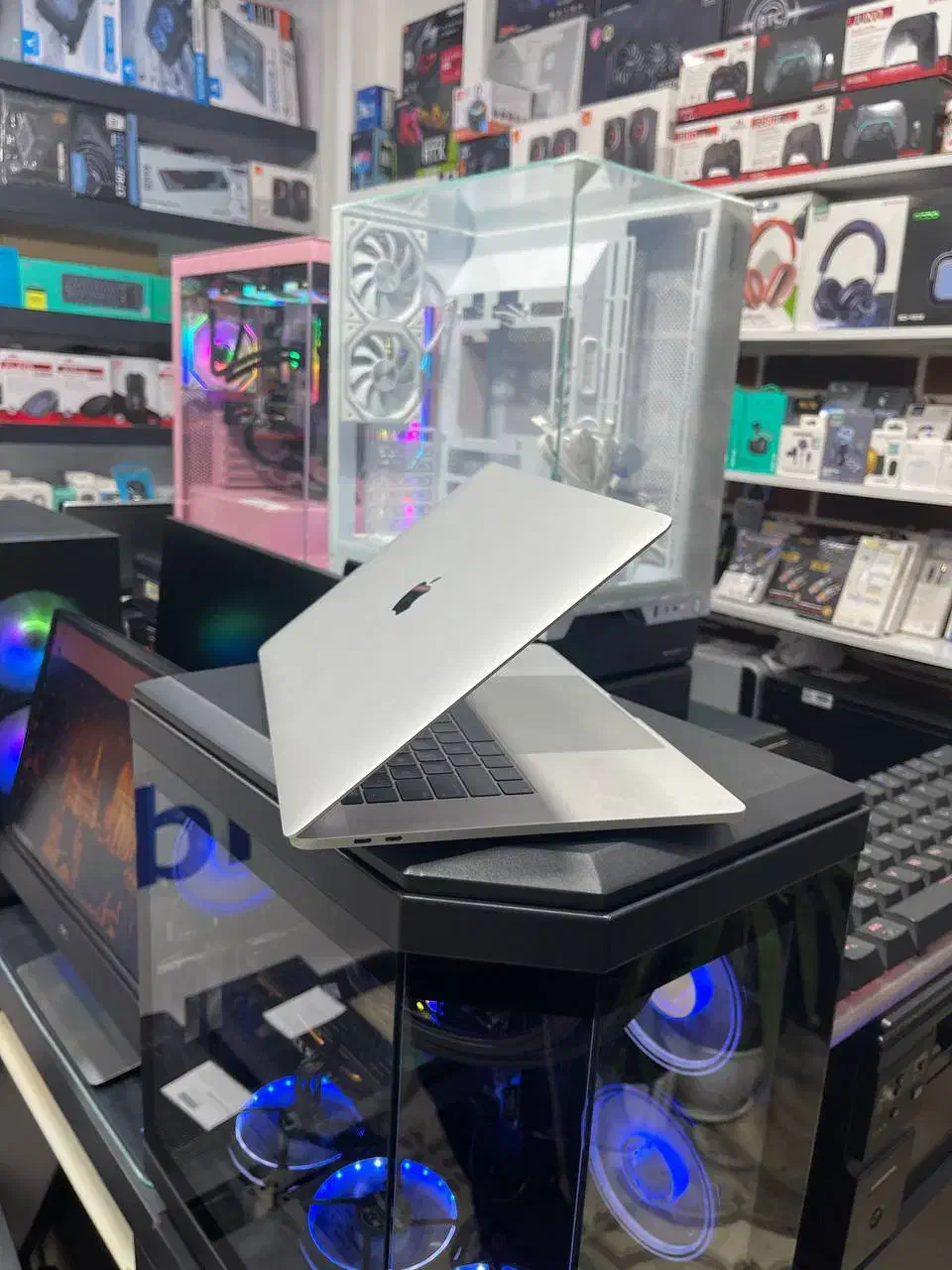 لپ تاپ Apple Mac Book Pro|رایانه همراه|اندیمشک, |دیوار