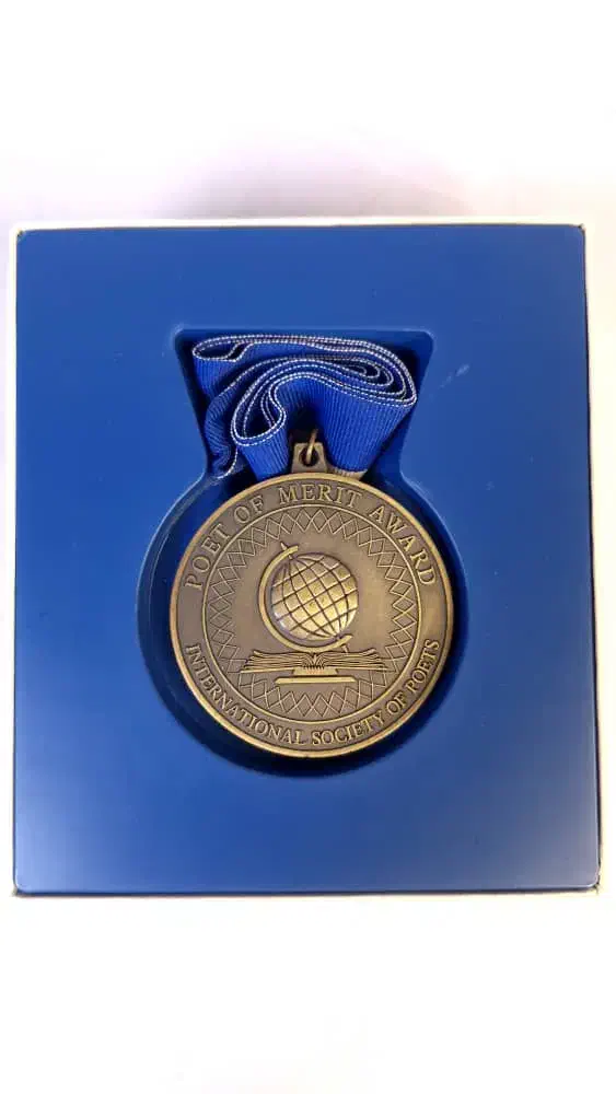 مدال کنوانسیون انجمن شاعران|کلکسیون اشیاء عتیقه|تهران, امام زاده عبدالله|دیوار