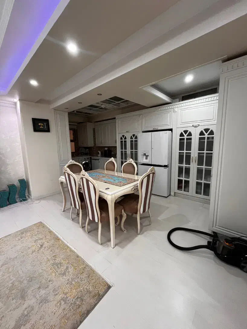 رهن آپارتمان ۱۴۰متر، ۳خواب، نوساز، فول شمس آباد