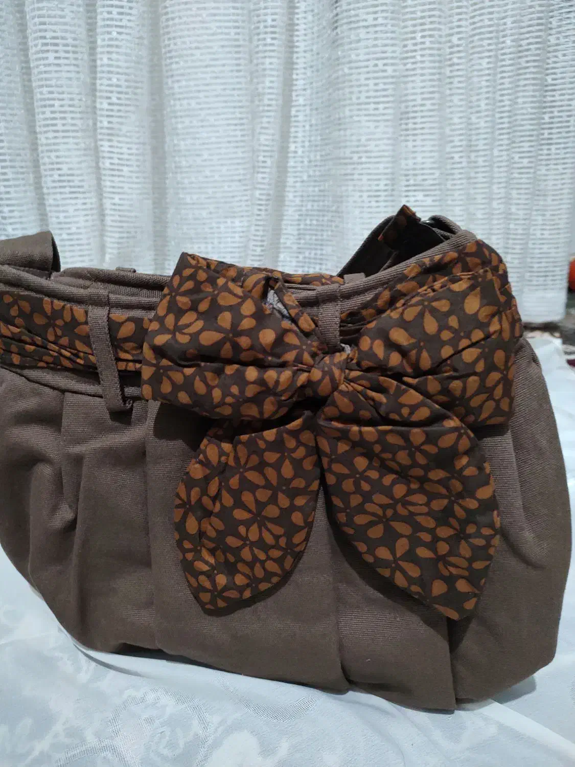 کیف با کیفیت|کیف، کفش، کمربند|خوی, |دیوار