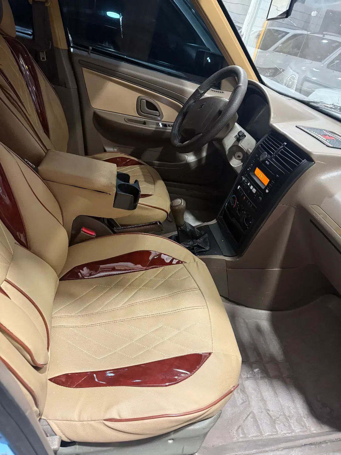 پژو ۴۰۵|خودرو سواری و وانت|الیگودرز, |دیوار