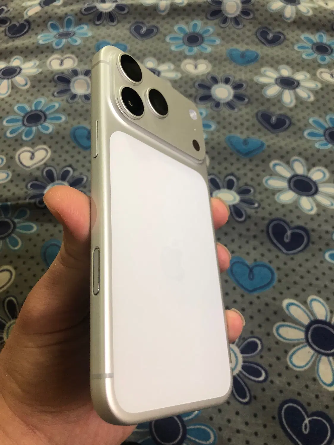 17 max|موبایل|لردگان, |دیوار