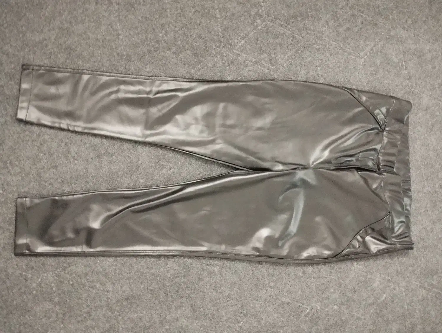 لباسی مجلسی کاملا نو|لباس|قم, شهرک فاطمیه|دیوار