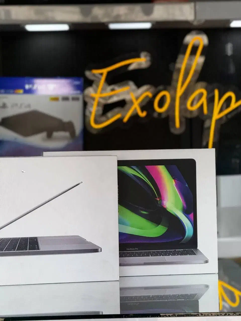 لپ تاپ MacBook pro M1 2020 با کارتن|رایانه همراه|یزد, |دیوار