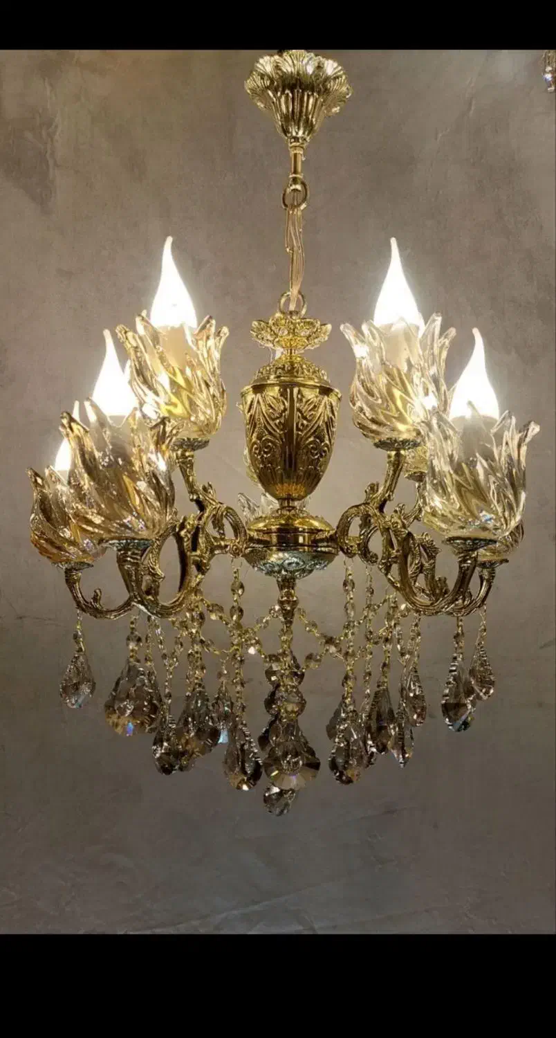 لوستر 8 شعله  تولید انواع لوستر های برنزی|لوستر و چراغ آویز|اراک, |دیوار