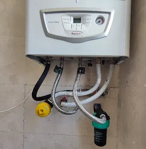 پکیج ایمرگاز 24kw|آبگرمکن، پکیج، شوفاژ|قم, زنبیل آباد|دیوار