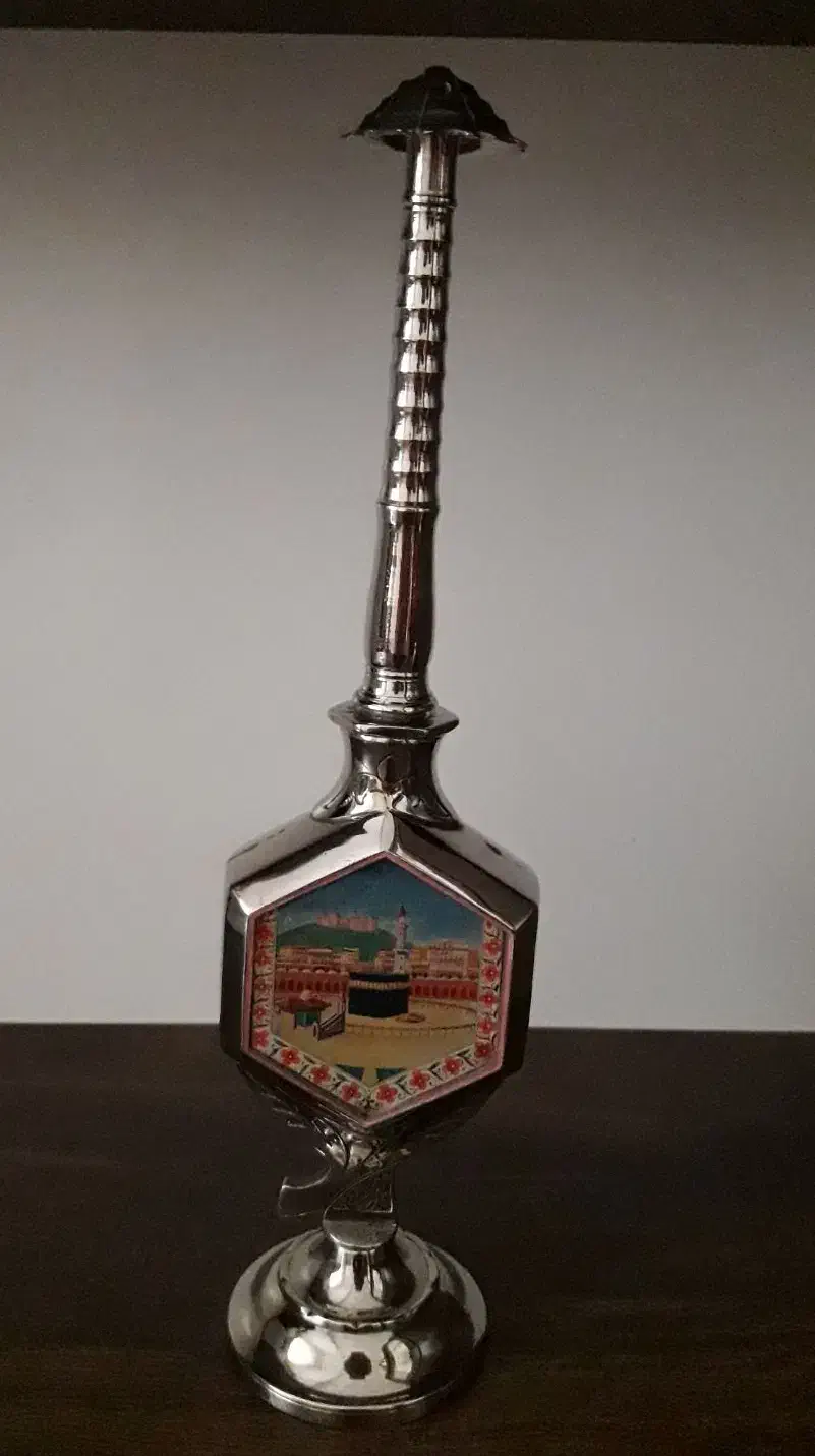 استکان و گلابدان قدیمی|کلکسیون اشیاء عتیقه|رشت, ساغری سازان|دیوار