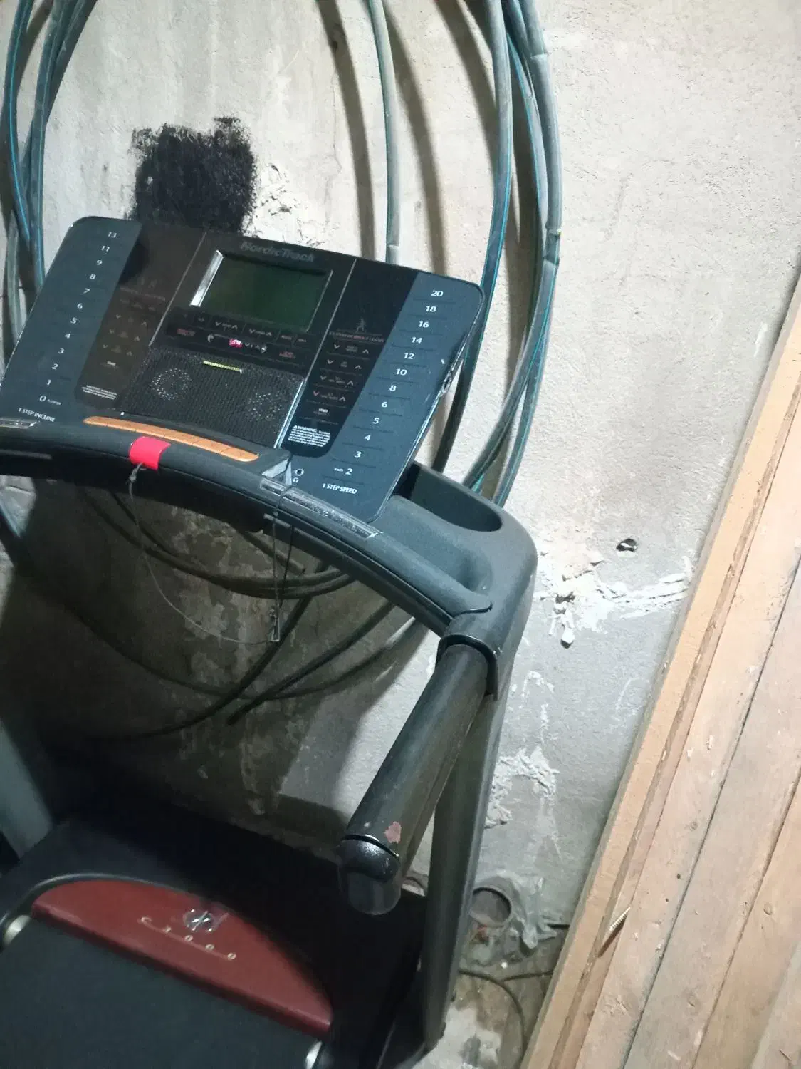 تردمیل نوردیک ترک تحمل وزن آزاد|تجهیزات ورزشی|ری, شهرک نظامی|دیوار