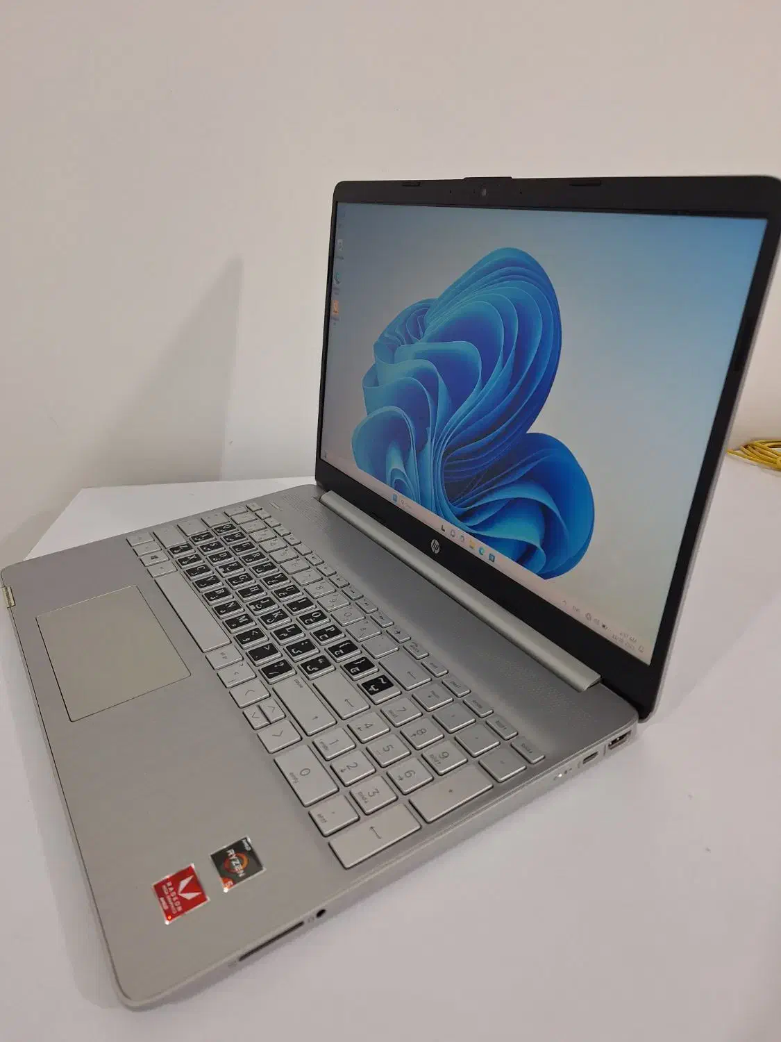 لپ تاپhp ریزن۵ با۲گیگ گرافیک مجزا و هارد اکسترنال|رایانه همراه|گرگان, |دیوار