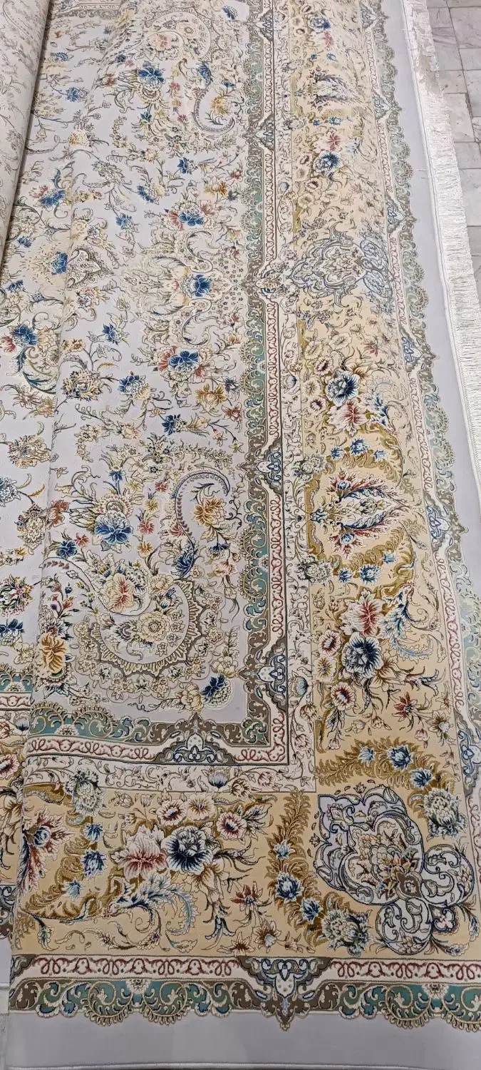 4 تخته فرش 12 متری 1200 شانه تراکم 3600|فرش|قم, نیروگاه|دیوار