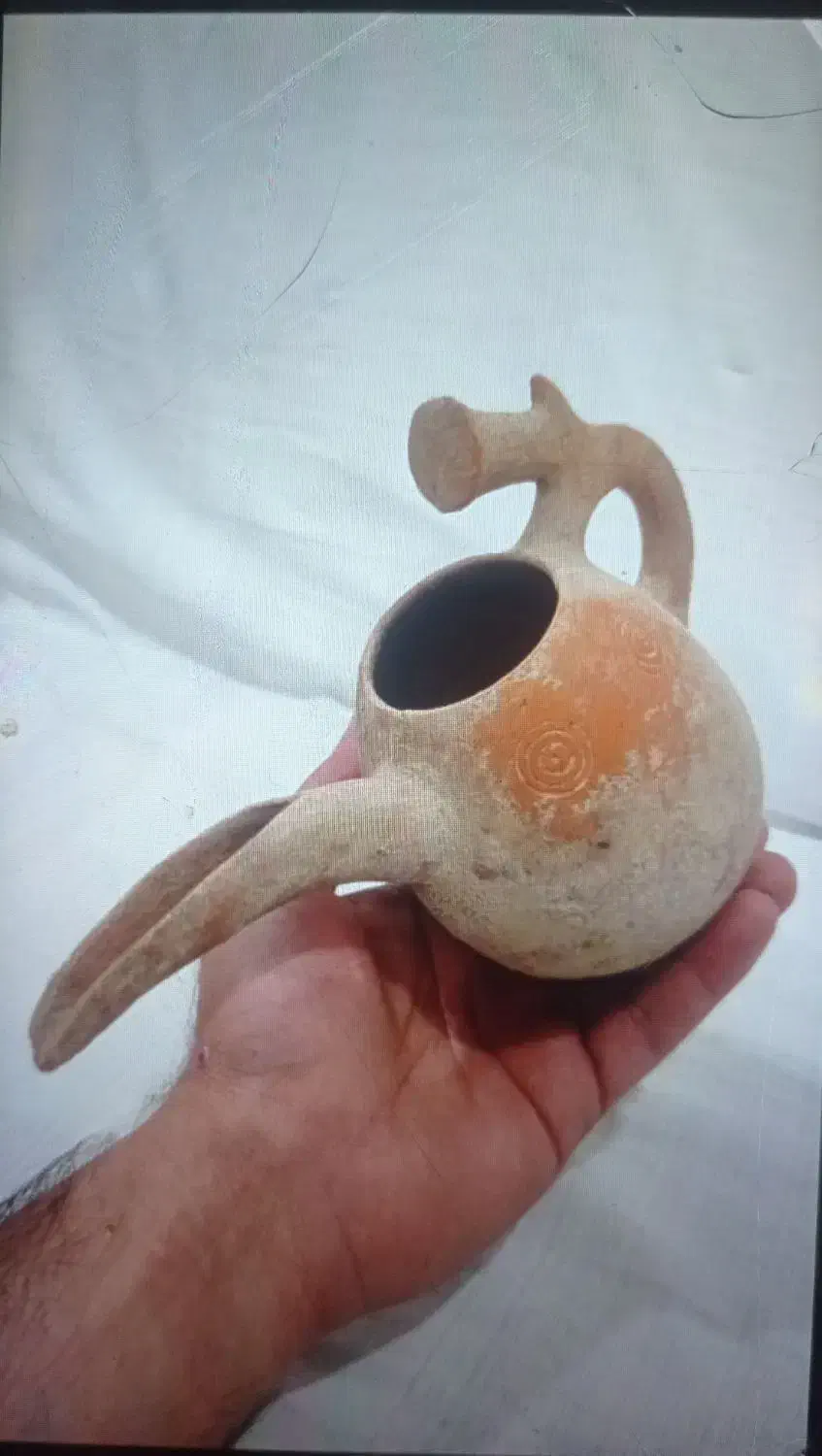 قدیمی برنجی مسی مفرخ|بدلیجات|مراغه, |دیوار