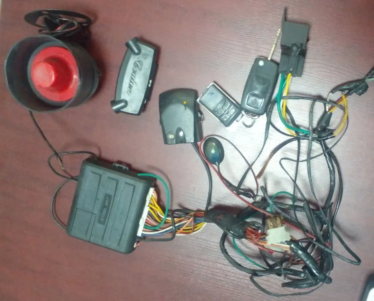 دزدگیر ماشین Esteel bat|قطعات یدکی و لوازم جانبی|رشت, حومه رشت|دیوار