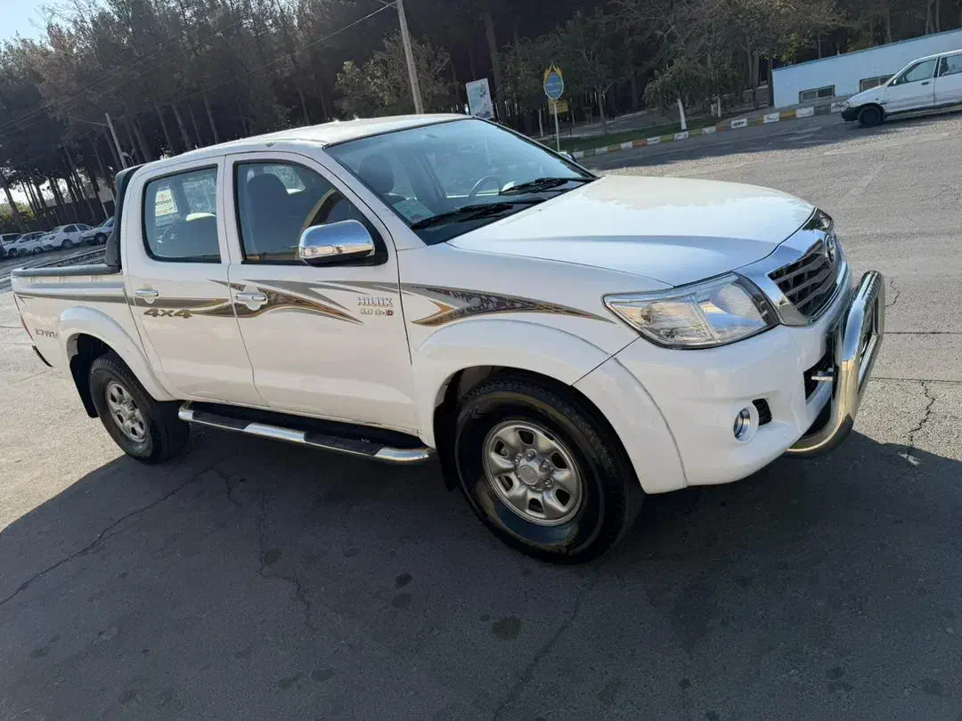 هایلوکس ۲۰۱۲شاسی بلند|خودرو سواری و وانت|قدس, شهرک دانش|دیوار