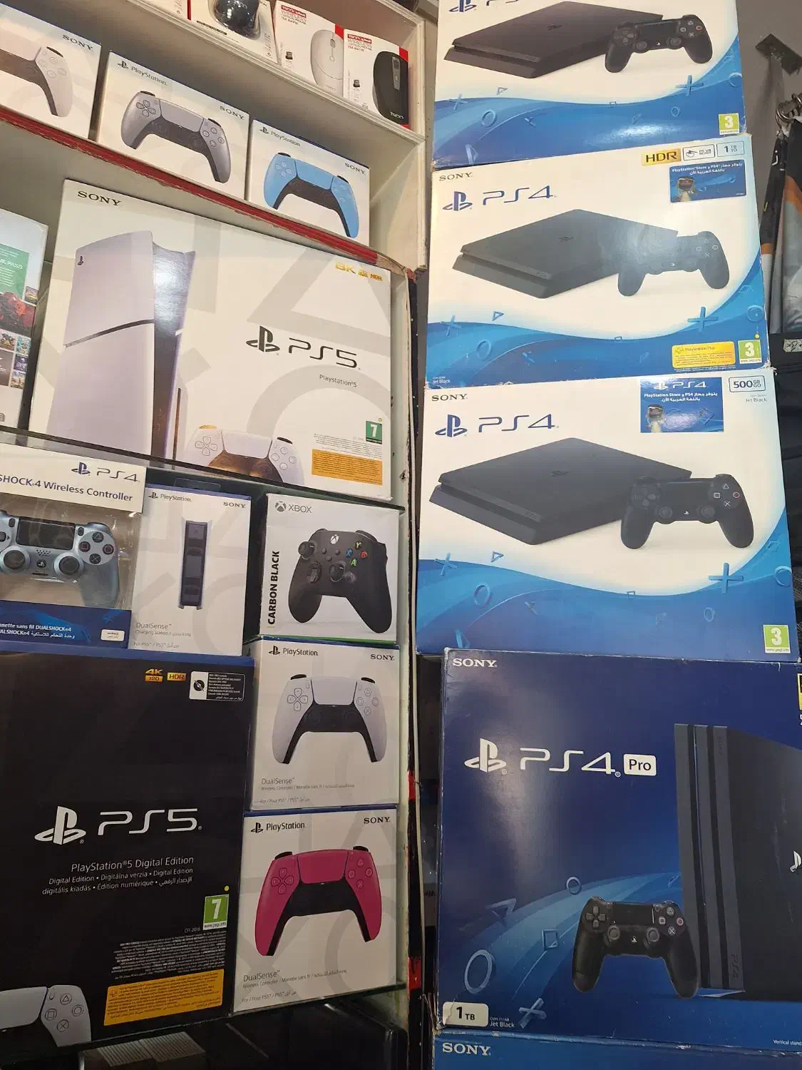 خرید و فروش و معاوضه کنسول ps4 کارکرده با نسل جدید|کنسول، بازی ویدئویی و آنلاین|اصفهان, آبشار|دیوار
