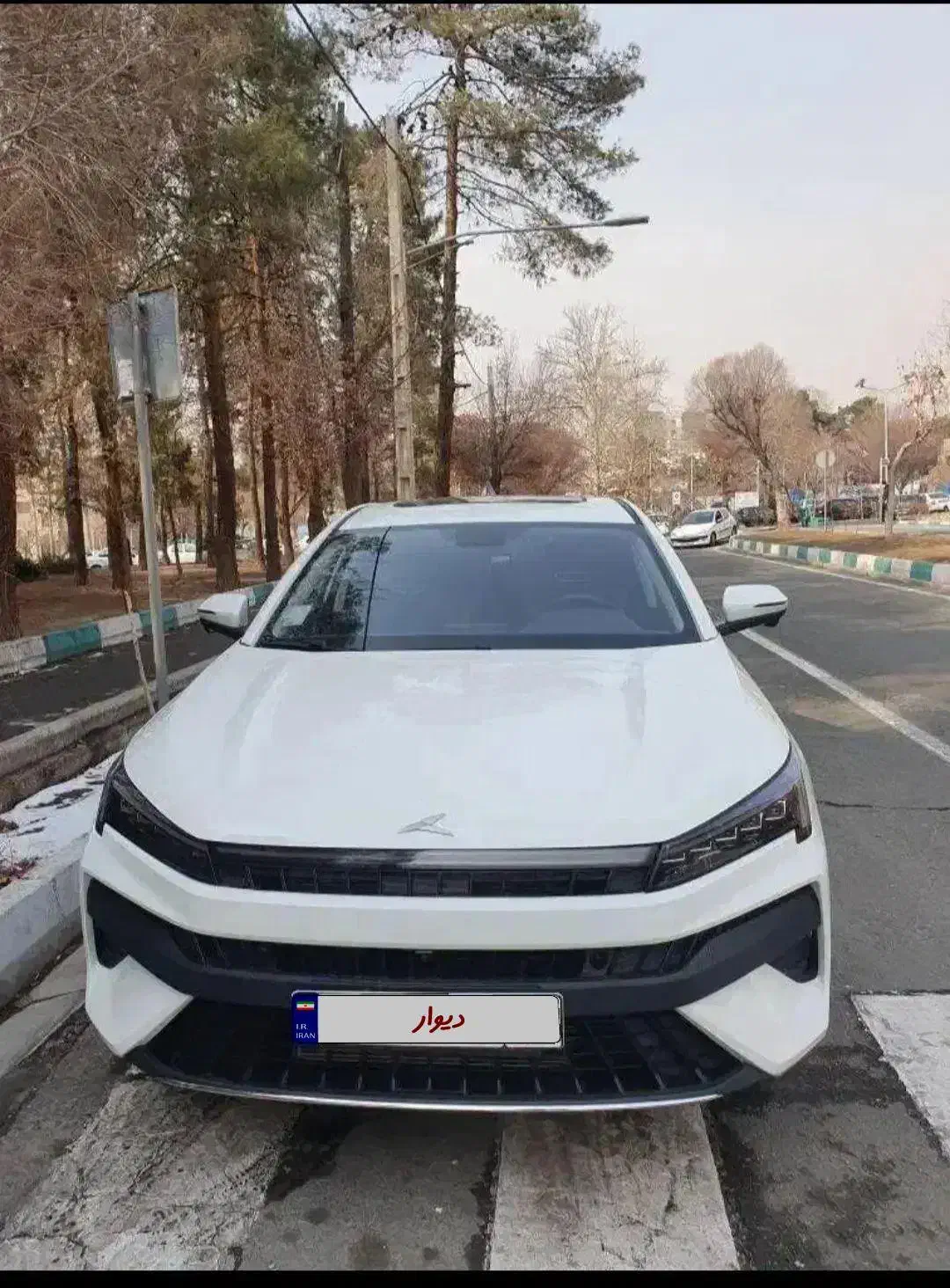 کی ام سیj7|خودرو سواری و وانت|شیراز, ملاصدرا|دیوار