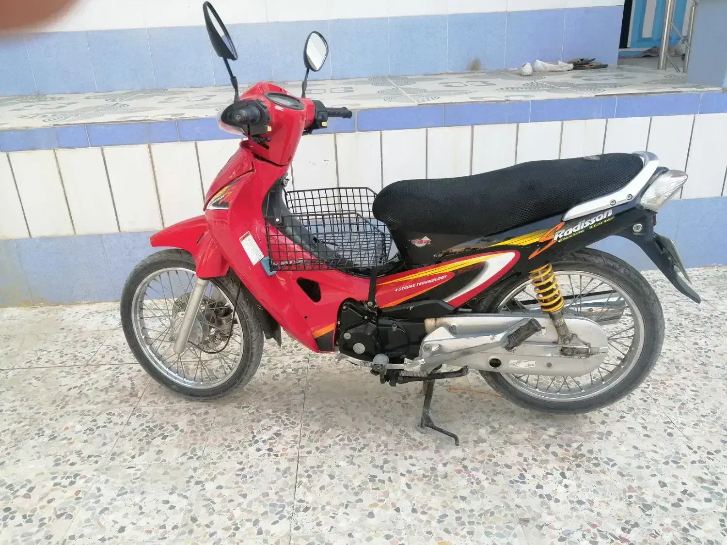 رادیسون قرمز مدل 89|موتورسیکلت|بوشهر, |دیوار