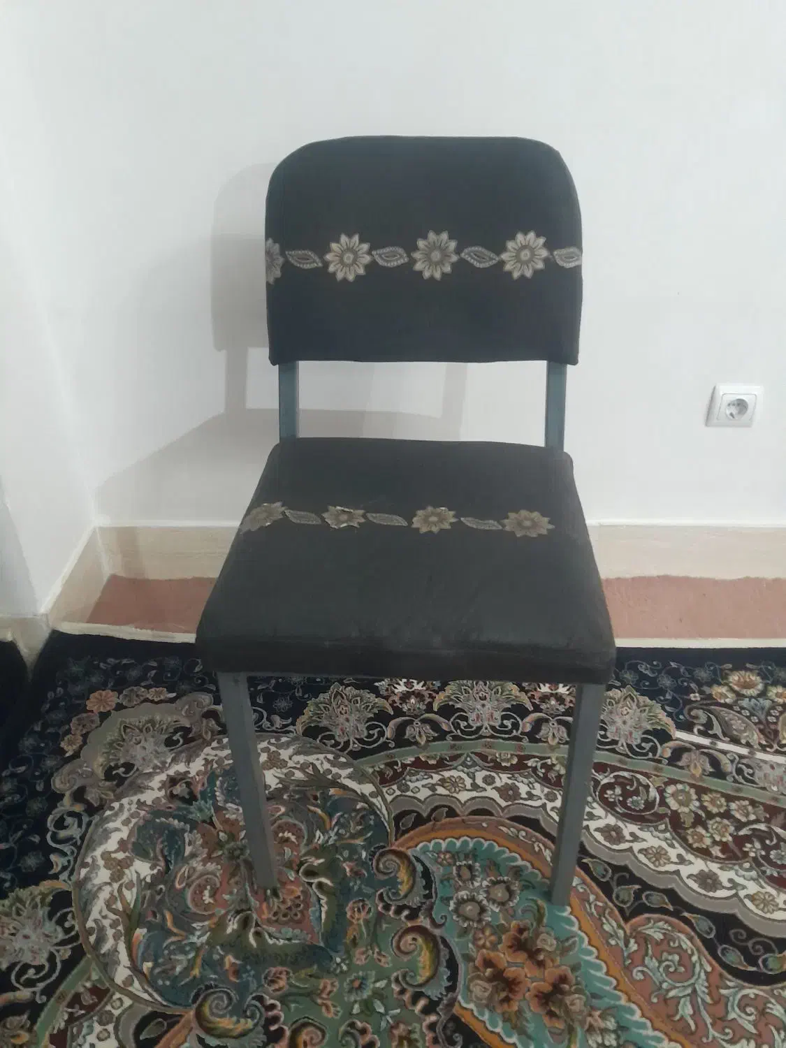 صندلی با روکش مخمل|میز و صندلی غذاخوری|خرمآباد, |دیوار