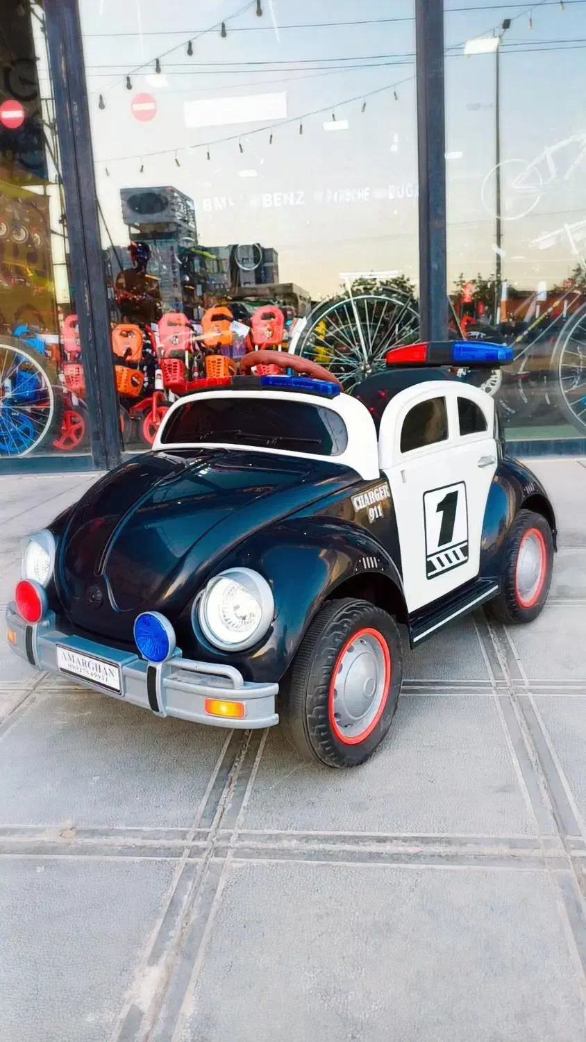 ماشین شارژی پلیس مدل فولکس قورباغه ای|اسباب و اثاث بچه|مشهد, توس (بلوار توس)|دیوار