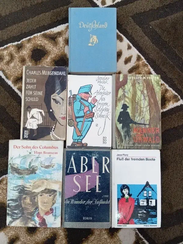 کتاب قدیمی آلمانی|کتاب و مجله آموزشی|فولادشهر, C4|دیوار