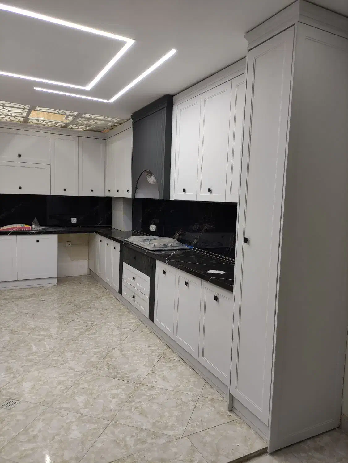 ساخت و نصب انواع کابینت وکمد دیواری|خدمات پیشه و مهارت|فردیس, فردیس|دیوار