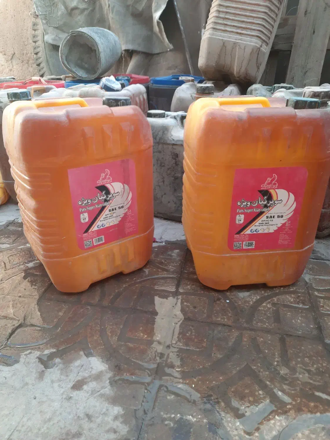 تعدادمحدودبیست لیتری،سالم جنس خوب|ظروف نگهدارنده، پلاستیکی، یکبارمصرف|سنندج, |دیوار