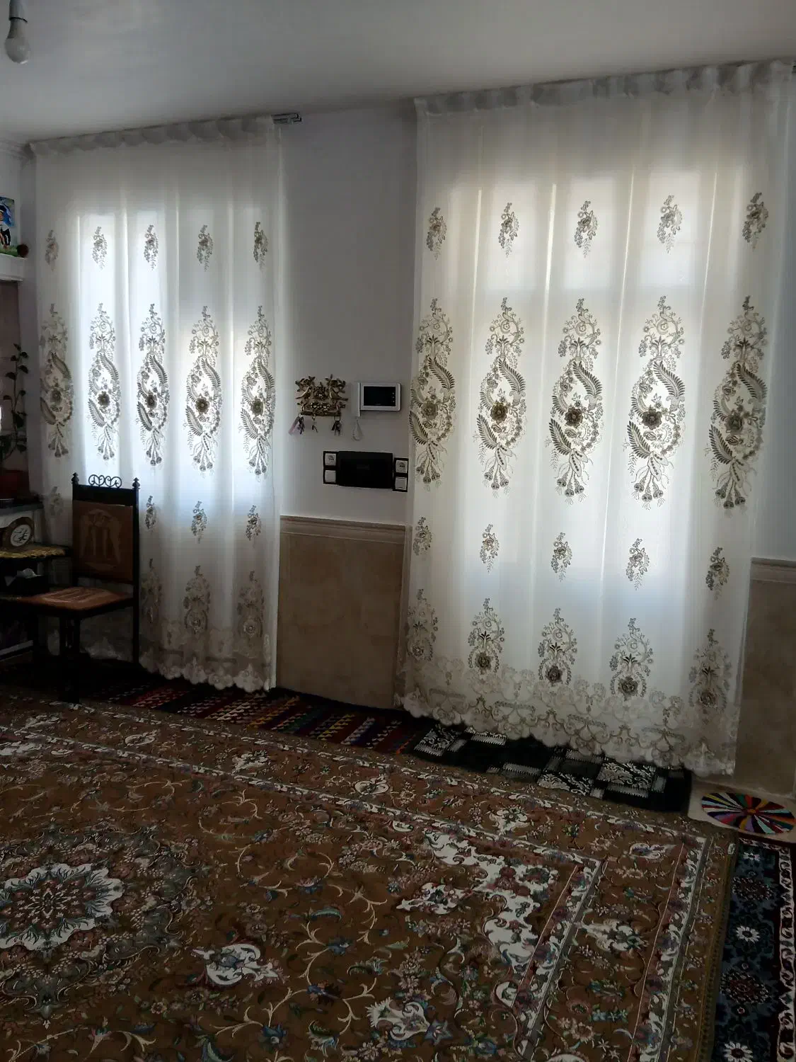 پرده|پرده، رانر، رومیزی|تاکستان, |دیوار