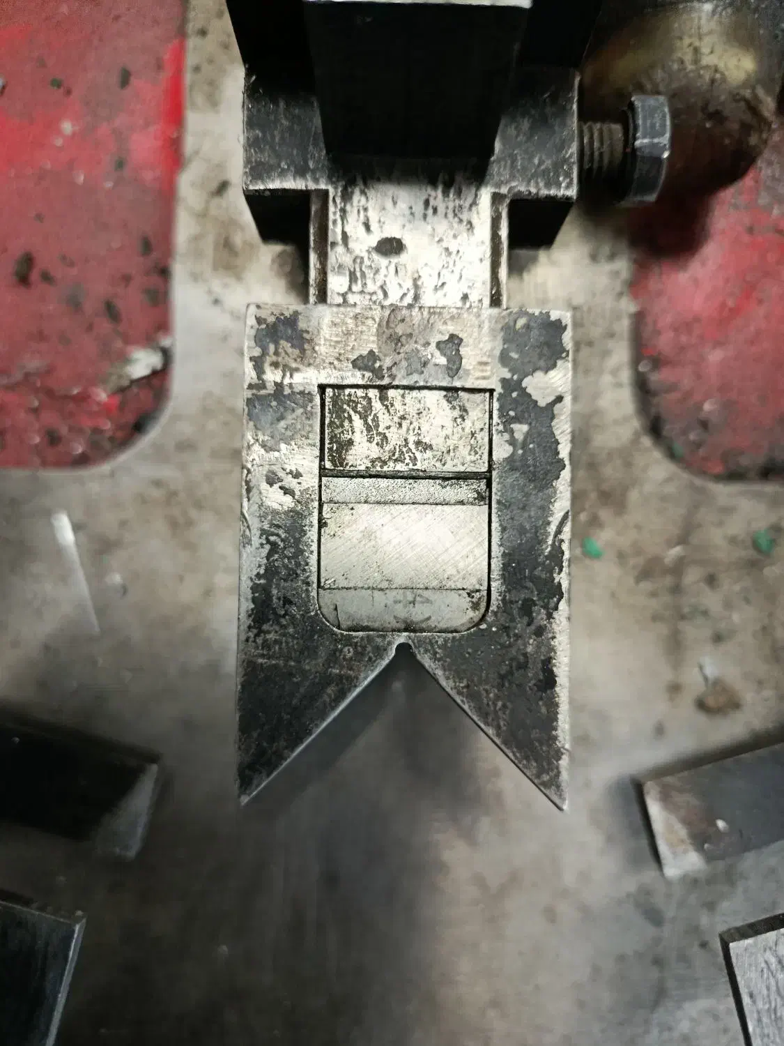 استخدام نیروی کارگاه درب و پنجره آلومینیوم|استخدام صنعتی، فنی، مهندسی|طرقبه, |دیوار