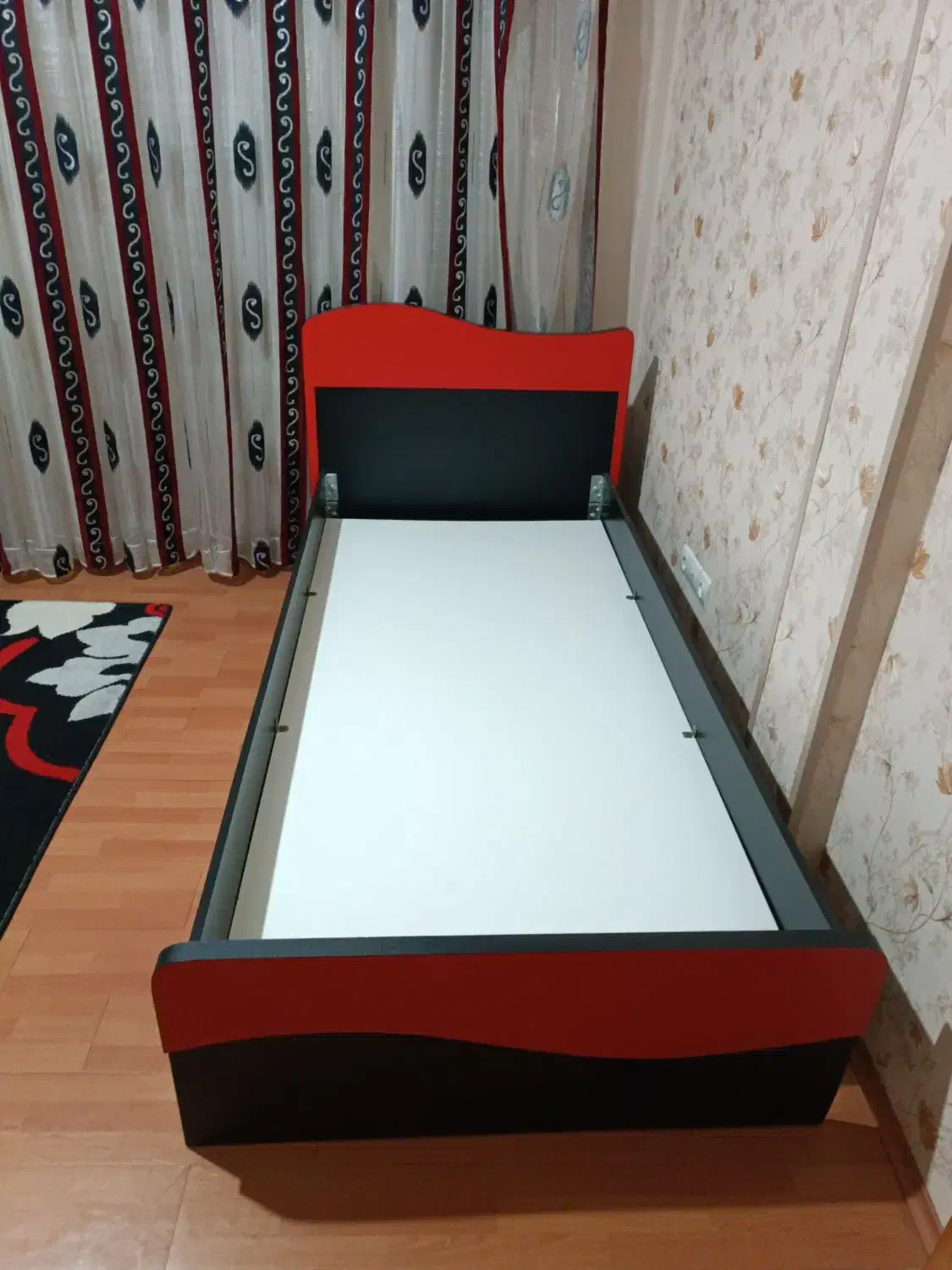 سرویس خواب نوجوان|تخت و سرویس خواب|اردبیل, |دیوار