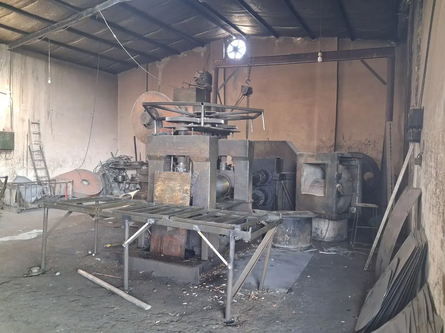 فروش خط تولید ذوب و نورد تولید ظروف آلمینیوم|ماشینآلات صنعتی|اصفهان, قهجاورستان|دیوار