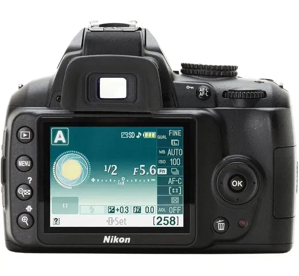دوربین عکاسی Nikon|دوربین عکاسی و فیلمبرداری|تهران, حسینآباد|دیوار