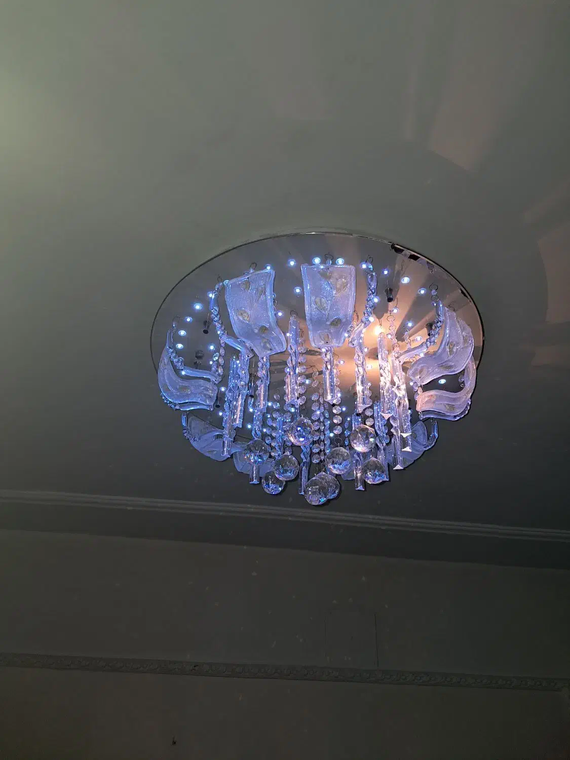 لوستر سقفی چینی گرد|لوستر و چراغ آویز|تهران, قصر فیروزه ۲|دیوار