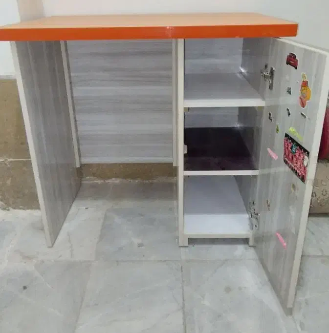 میز تحریر تمام ام دی اف شخصی ساز|میز تحریر و کامپیوتر|زاهدان, |دیوار