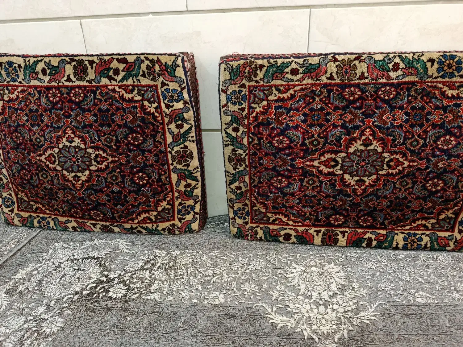 پشتی دست بافت اصل|پشتی|قدس, شهر‌قدس|دیوار