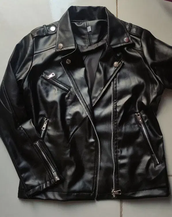 کت چرم با کیفیت|لباس|اردکان, |دیوار