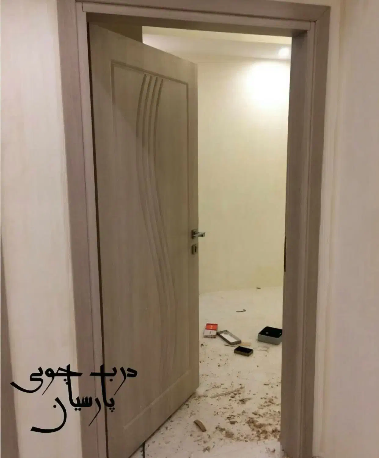 نصاب درب ضدسرقت و چوبی|مصالح و تجهیزات ساختمان|اسلامشهر, شهرک لاله|دیوار