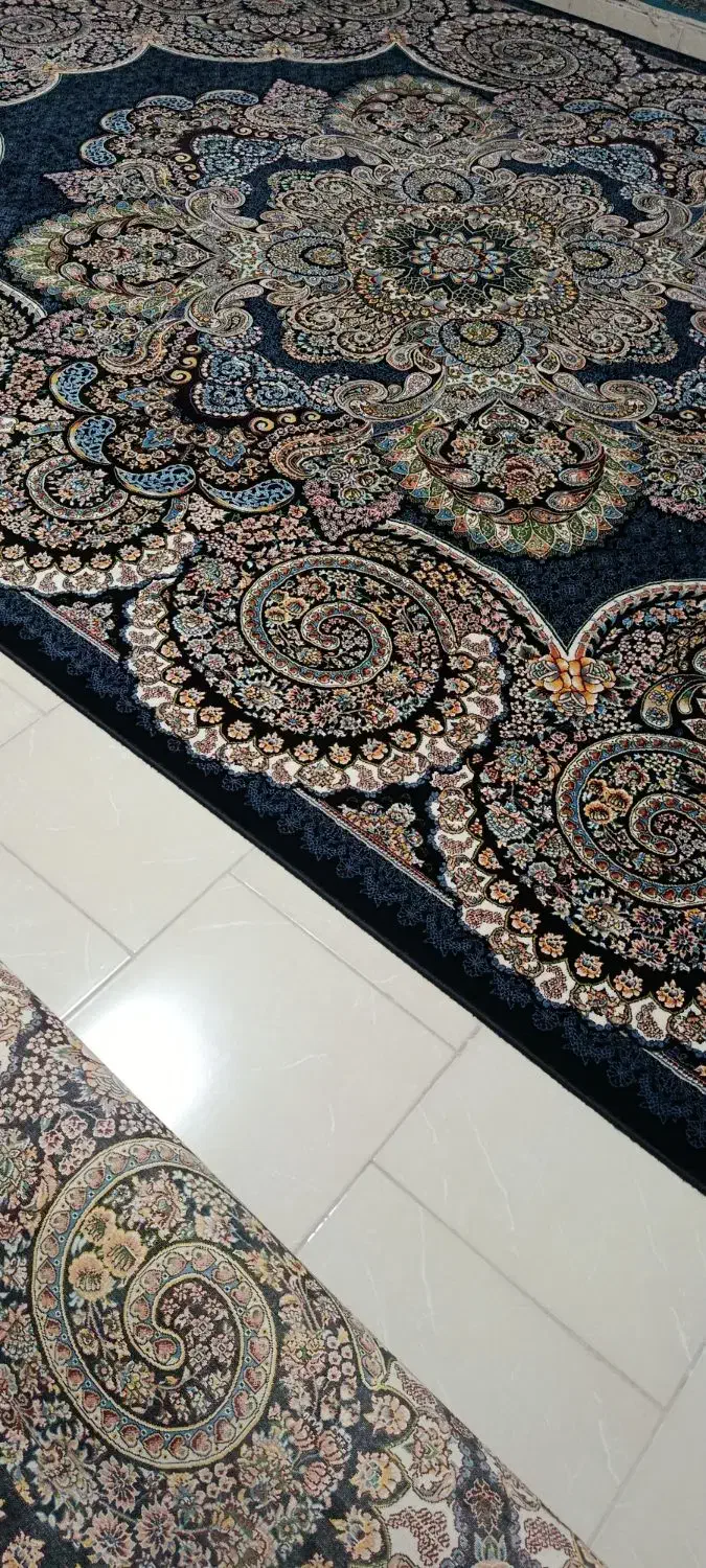 جفت ۱۲ متری سرمه ای مشهد درحدنو ۷۰۰ شانه ۲۵۵۰|فرش|اراک, |دیوار