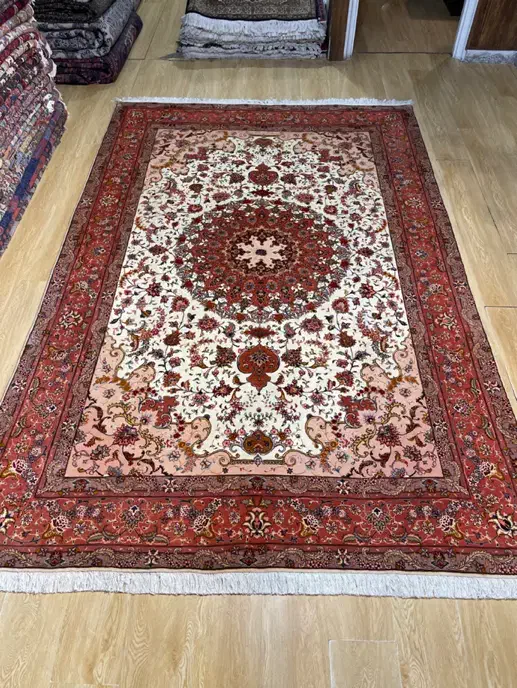 فرش ۶ متری ۵۰ رج تبریز حاشیه پیازی|فرش|تهران, سلسبیل شمالی|دیوار