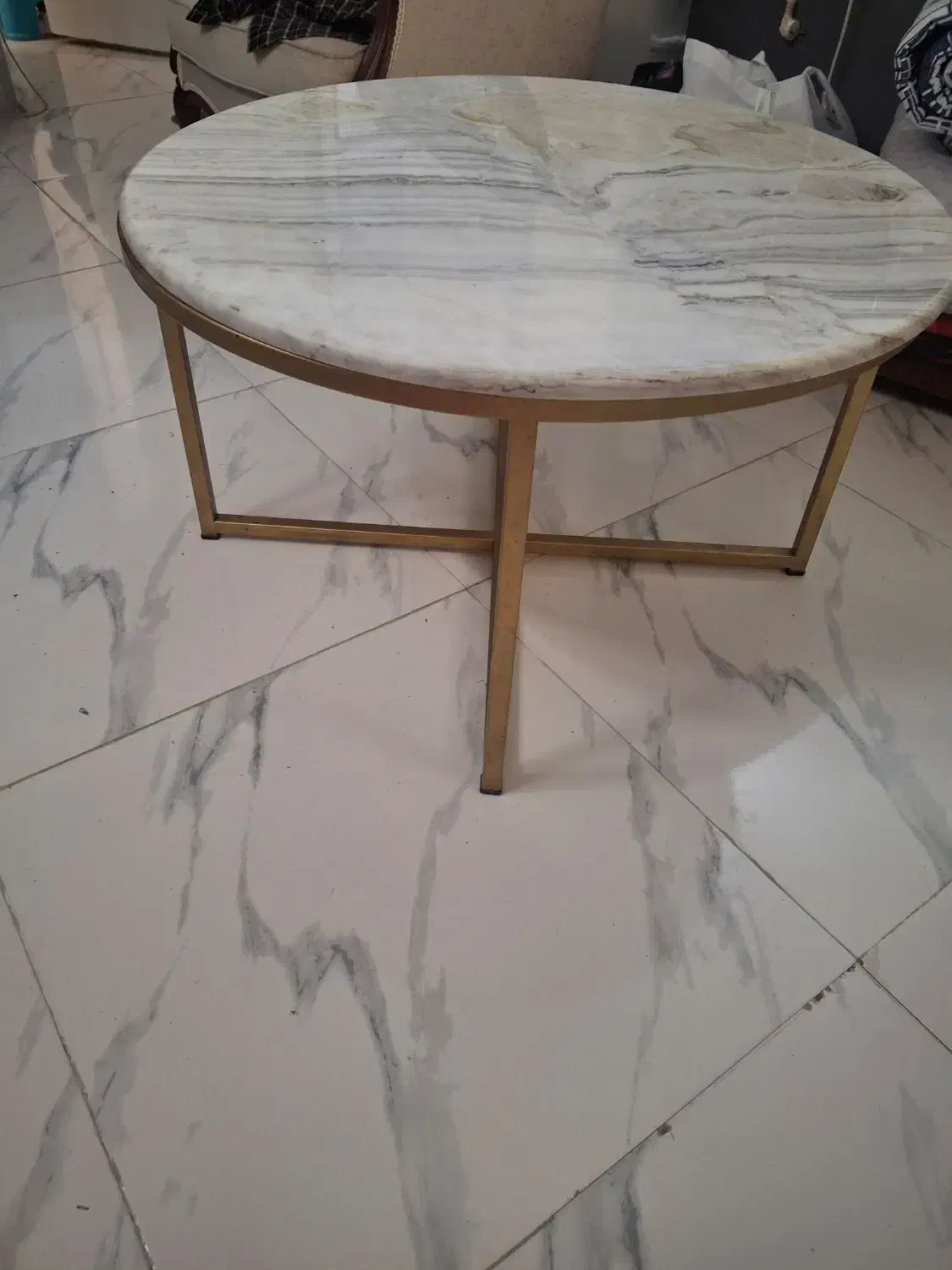 میز وسط مبل صفحه سنگ پایه فلز رنگ کوره ای|مبلمان خانگی و میز عسلی|آران و بیدگل, |دیوار