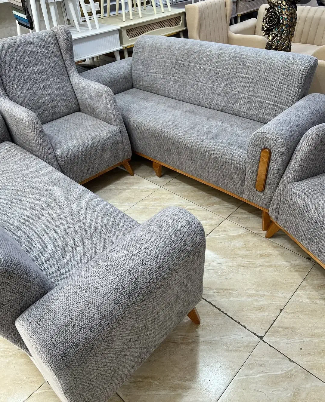 مبل راحتی هشت نفرە با گارانتی 18 ماهە(تولیدی)|مبلمان خانگی و میز عسلی|پیرانشهر, |دیوار