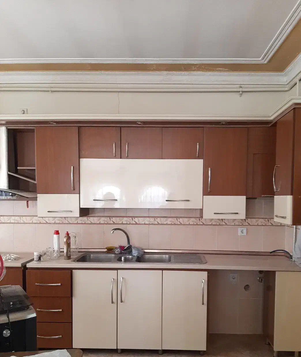 ساختمان۱۸۰مترسه خوابه راه جدا سه نبش خ مدیریت|اجارهٔ خانه و ویلا|ارومیه, |دیوار