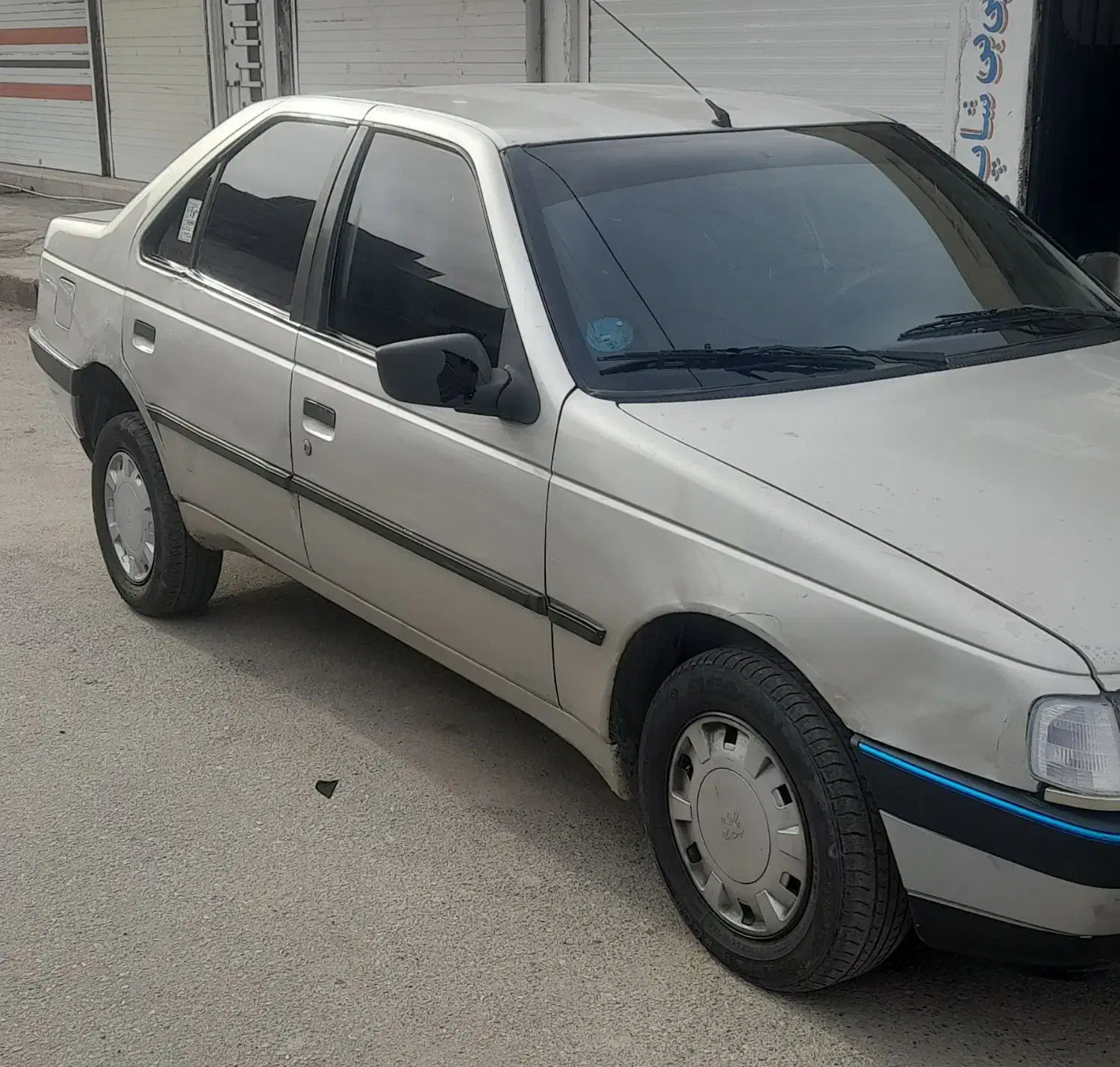 پژو۴۰۵مدل۸۳|خودرو سواری و وانت|جیرفت, |دیوار