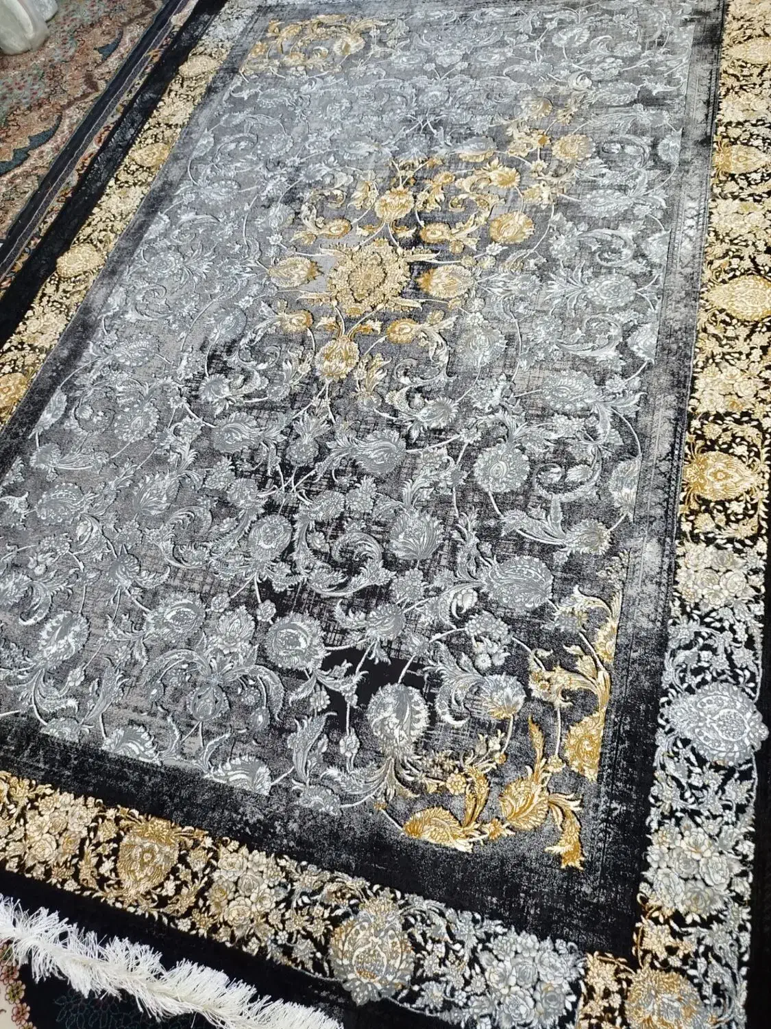 تعدادی فرش ۶متری جفت۱۲۰۰شانه اصلی با ۵سال ضمانت|فرش|کرمانشاه, |دیوار