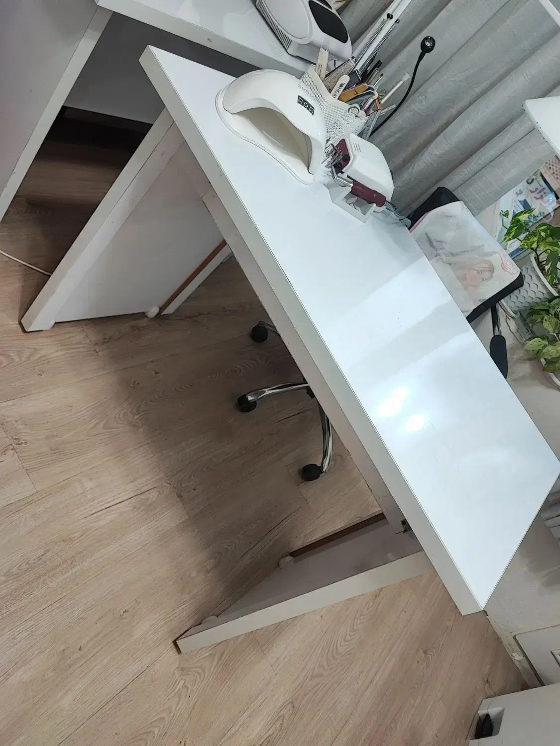 ۲ عدد میز|میز تحریر و کامپیوتر|بندرعباس, |دیوار