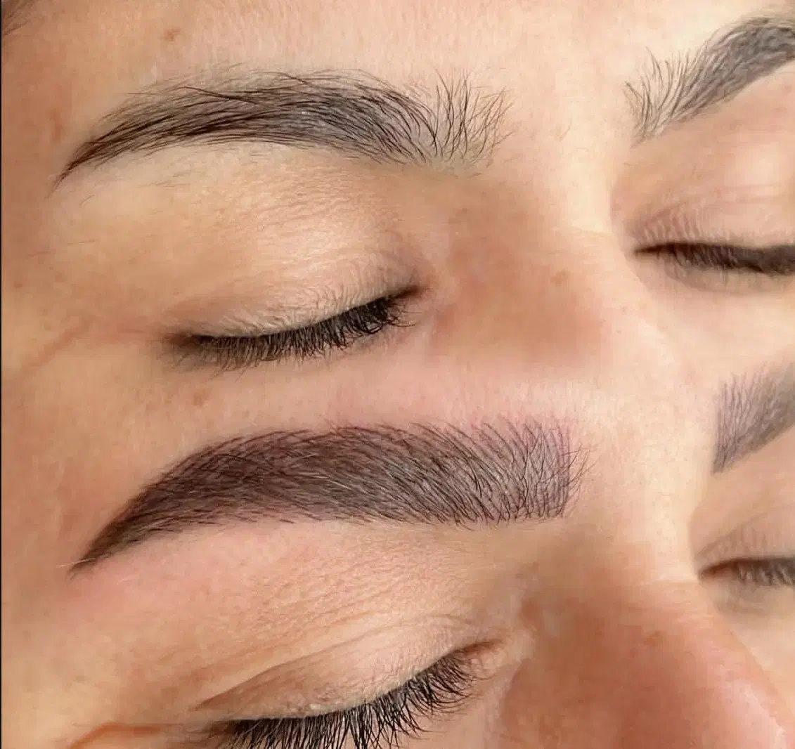 میکروبلیدینگ ابرو وشیدینگ لب رایگان|خدمات آرایشگری و زیبایی|کوچصفهان, |دیوار