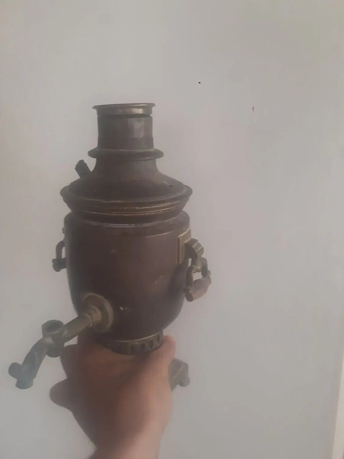 فروش سماور زغالی روسی|کلکسیون اشیاء عتیقه|صدرا-فارس, فاز ۱|دیوار