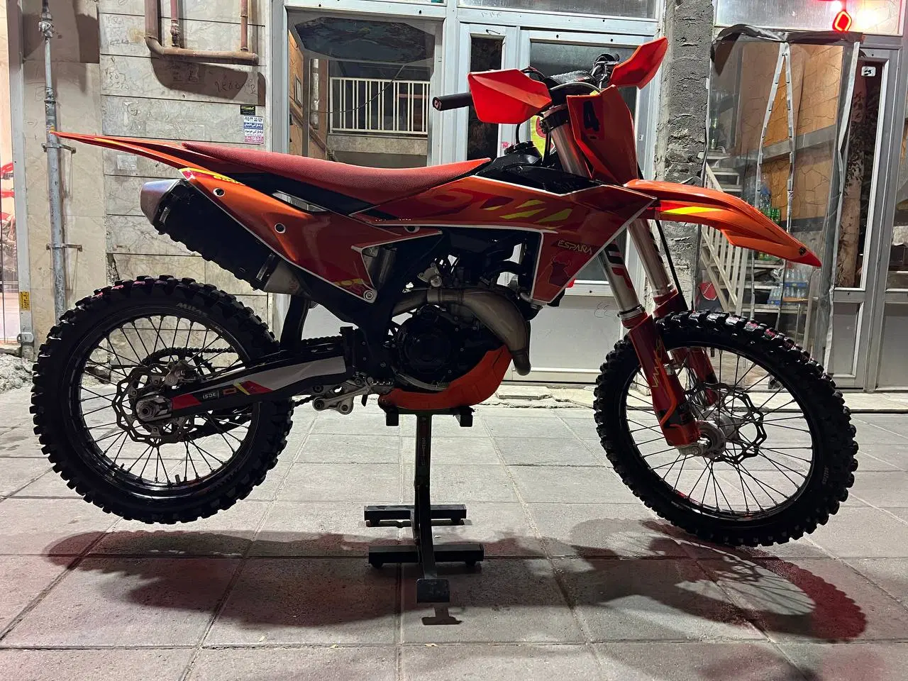 ktm|موتورسیکلت|ملک‌آباد, |دیوار