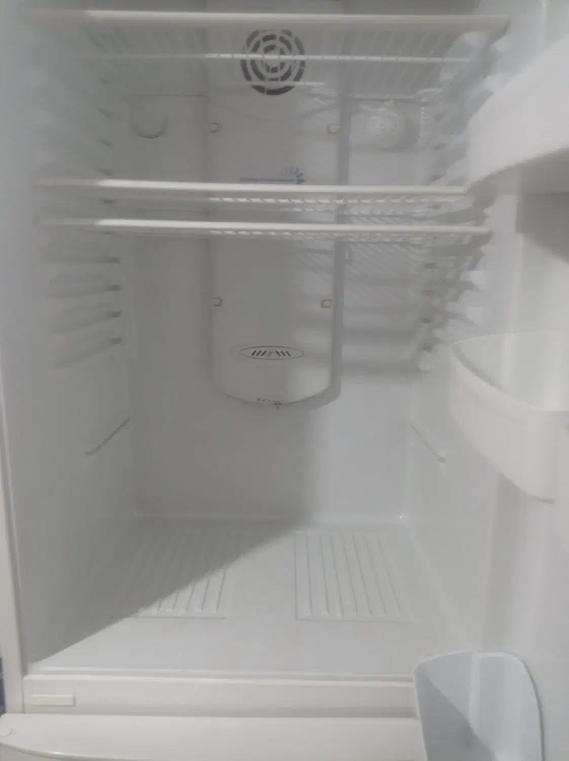 یخچال|یخچال و فریزر|اسفراین, |دیوار