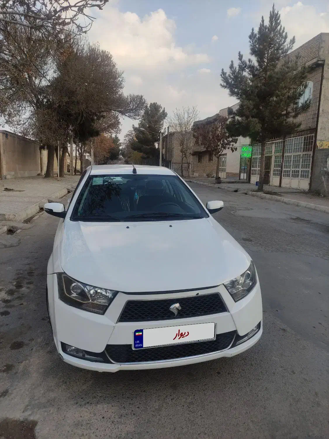 دنا معمولی ۱۳۹۹|خودرو سواری و وانت|مشهد, بهمن|دیوار