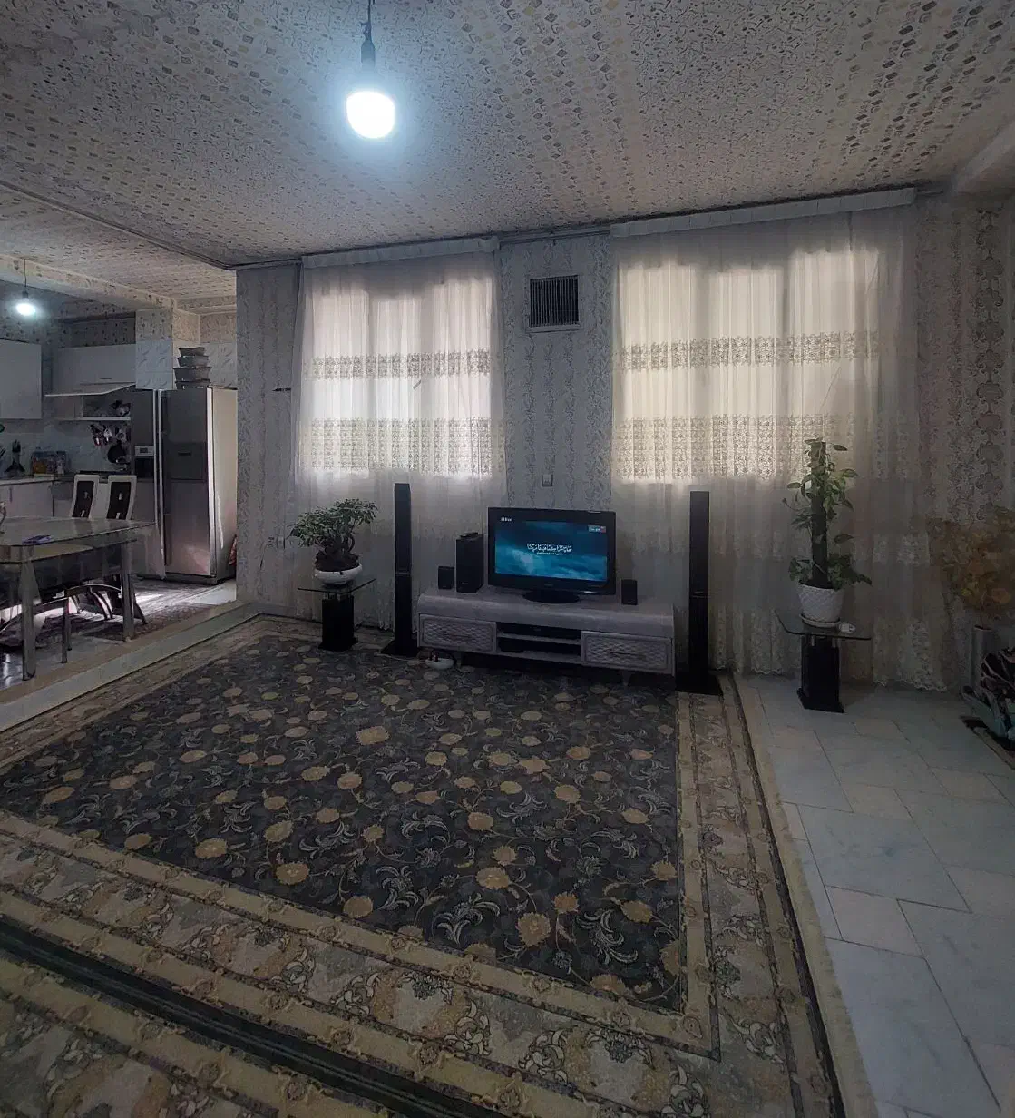 آپارتمان ۶۳متری طبقه۳ / غرق در نور/ خیابان اتحاد|فروش آپارتمان|محمدشهر, سیدآباد|دیوار