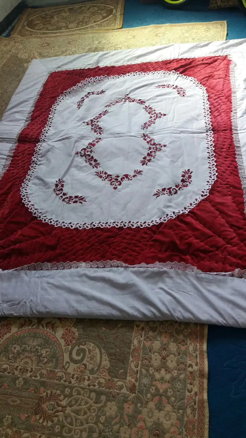 لحاف|رختخواب، بالش، پتو|سنندج, |دیوار